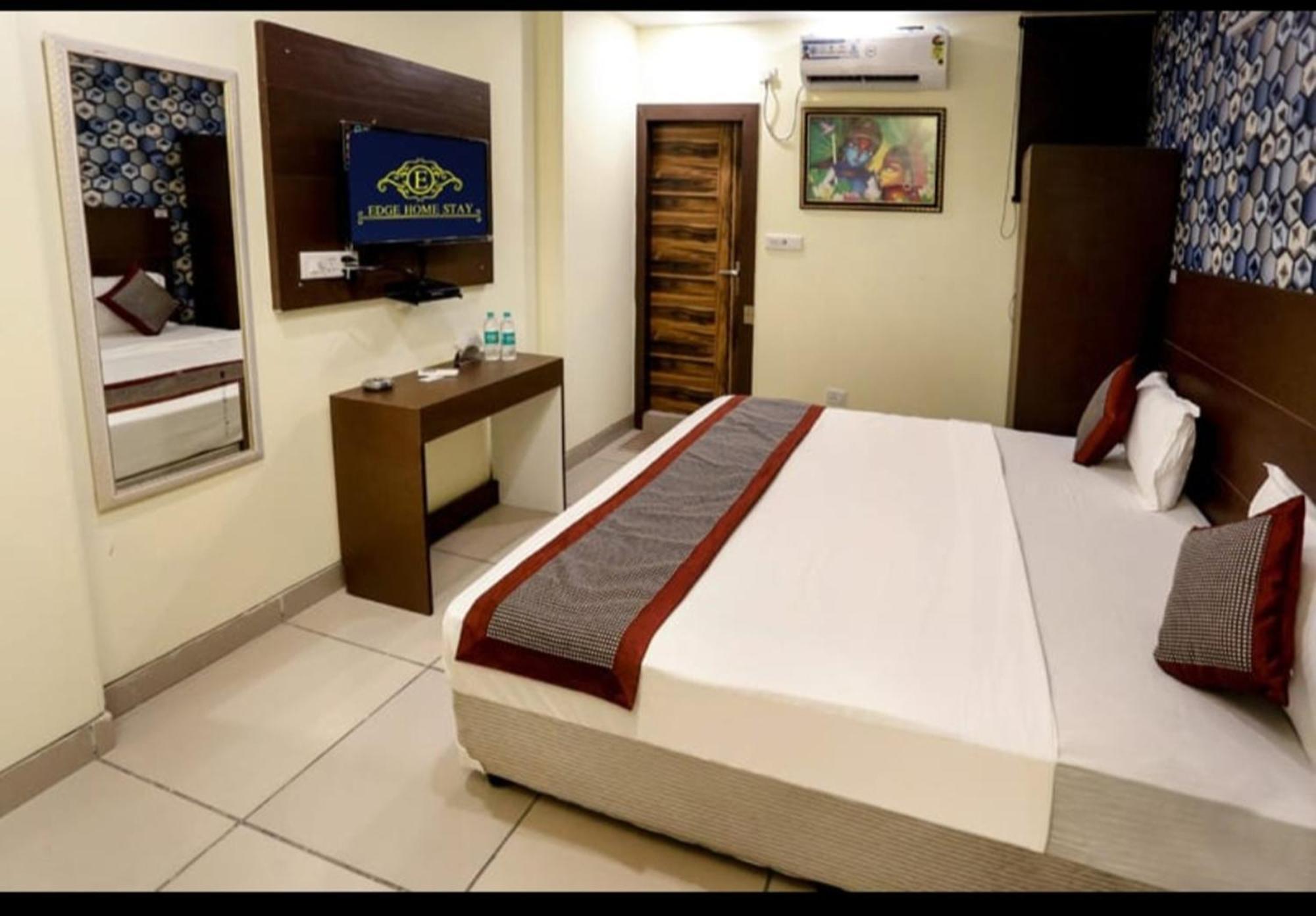Airport Hotel Edge Home Stay Yeni Delhi Dış mekan fotoğraf