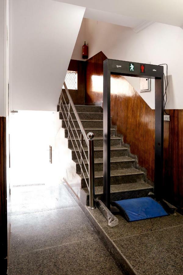 Airport Hotel Edge Home Stay Yeni Delhi Dış mekan fotoğraf