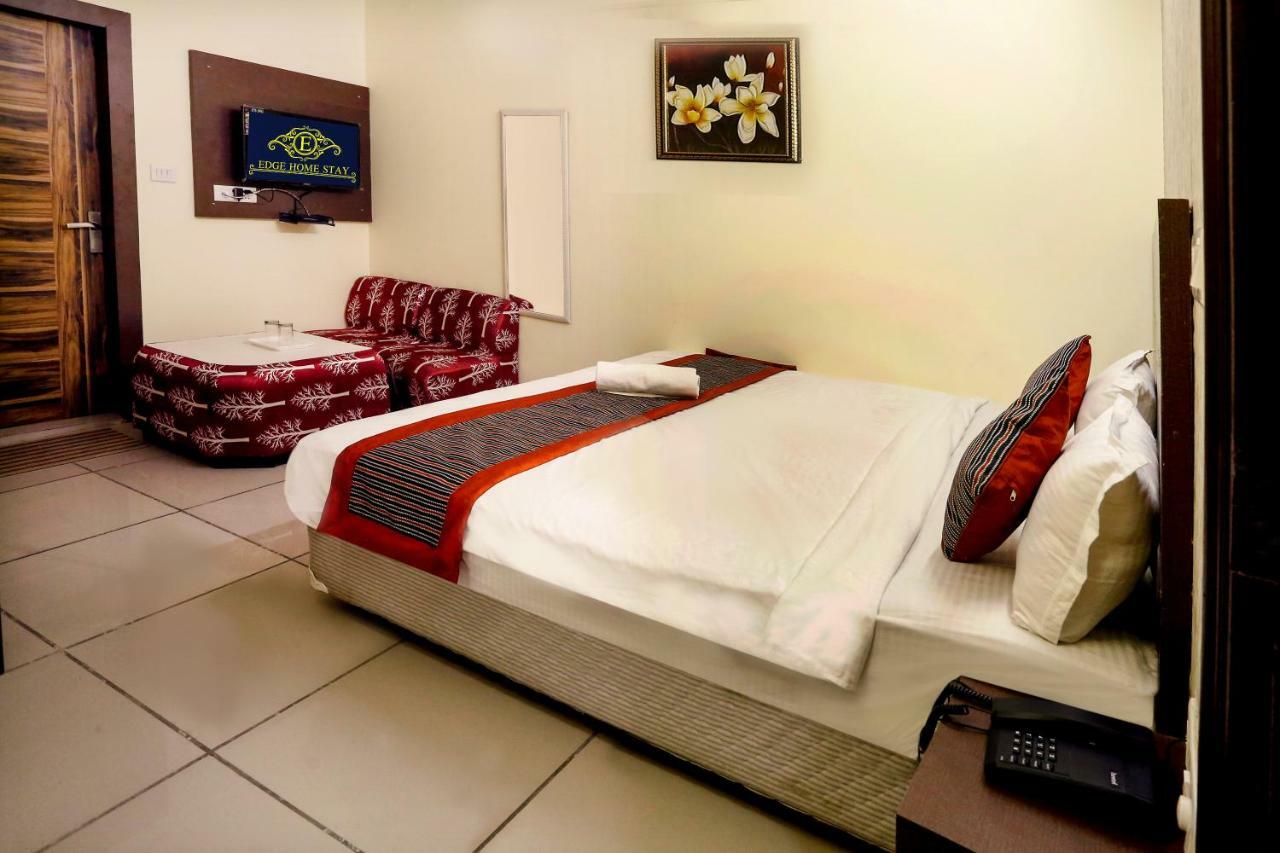 Airport Hotel Edge Home Stay Yeni Delhi Dış mekan fotoğraf